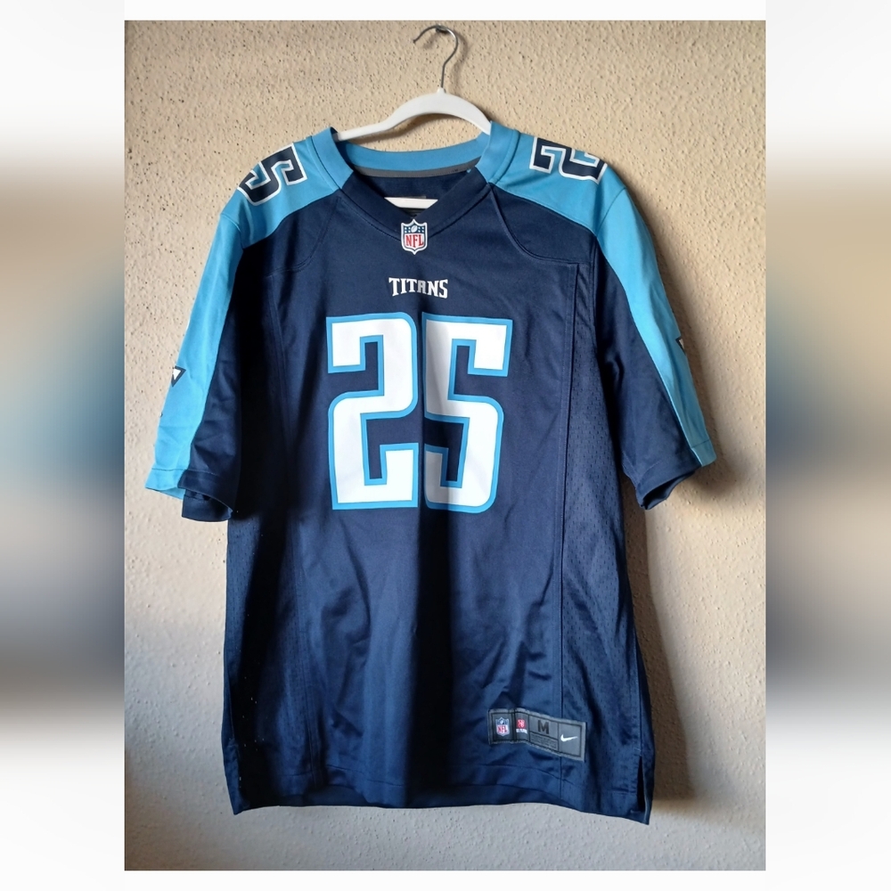 Nike Tennessee Titans Jersey #25 Adoree Jackson Size Medium